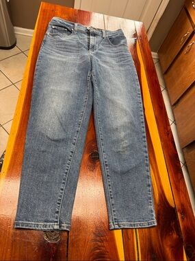 Levi's Silver Tab Mom Jean  Straight Leg Medium Blue Jeans H7